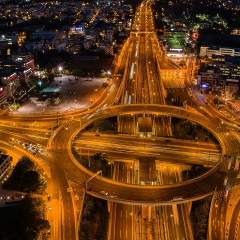 Έκτακτες κυκλοφοριακές ρυθμίσεις θα ισχύσουν στην Αττική οδό, από το βράδυ της Τετάρτης 9/11 μέχρι και τις πρώτες πρωινές ώρες της Πέμπτης.