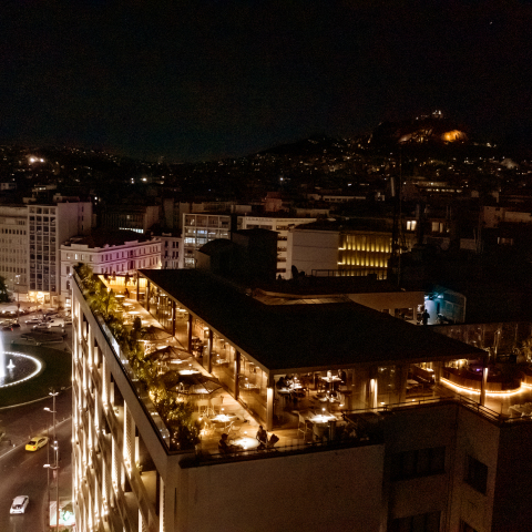 brown-acropol-roofop-bar-restaurant