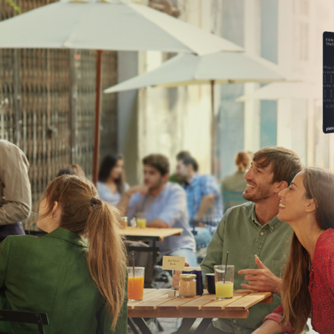 καφέ με φίλους 