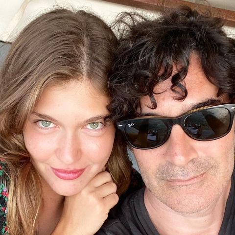 Χριστόφορος Παπακαλιάτης - Κλέλια Ανδριολάτου: Με χιουμοριστική διάθεση ταξίδεψαν στη Θεσσαλονίκη οι πρωταγωνιστές του «Maestro» - Τα viral βίντεο από την πτήση.