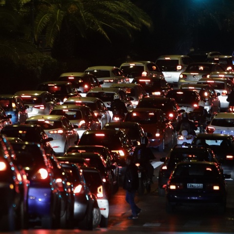 Τα ειδοποιητήρια για τα τέλη κυκλοφορίας του 2023 θα αναρτηθούν μέχρι το τέλος της εβδομάδας στην πλατφόρμα MyCar της ΑΑΔΕ - Πώς διαμορφώνονται τα ποσά.