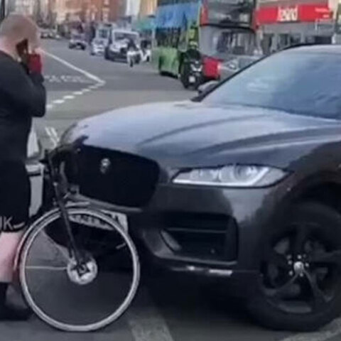 podilatis-londino-parasyrsi