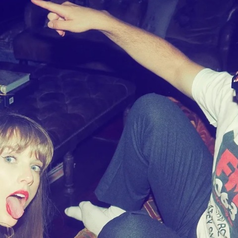 Taylor Swift ft. Bleachers – Anti-Hero: Tο τραγούδι της ημέρας, Σάββατο 19 Νοεμβρίου 2022, από τον Athens Voice 102.5