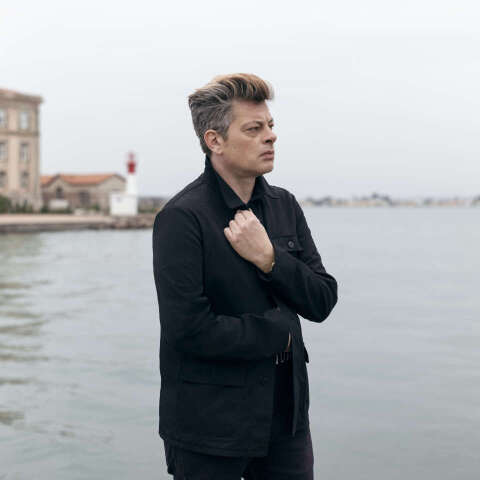 Benjamin Biolay – Rends l’amour!: Tο τραγούδι της ημέρας, Κυριακή 20 Νοεμβρίου 2022, από τον Athens Voice 102.5