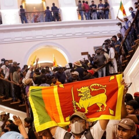 Σρι Λάνκα: Παραιτήθηκε ο πρωθυπουργός όμως το πρόβλημα παραμένει