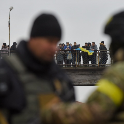 Ουκρανία: Βρέθηκαν τέσσερις «τόποι βασανιστηρίων» στη Χερσώνα μετά την ανακατάληψη της πόλης - Το Κίεβο καταγγέλλει ρωσικά εγκλήματα πολέμου.