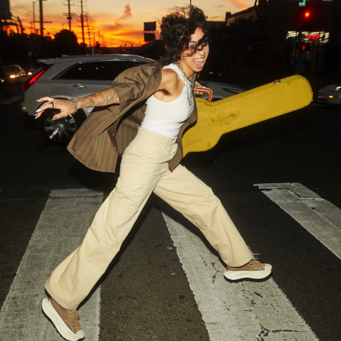 chuck_70_atcx__a02528c_indigodesouza_fullbody_2704