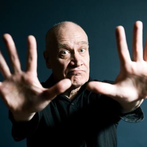 Γουίλκο Τζόνσον: Την τελευταία του πνοή άφησε ο κιθαρίστας των Dr Feelgood - Σφράγισε τη βρετανική σκηνή, διακρίθηκε και ως ηθοποιός στο «Game of Thrones». 