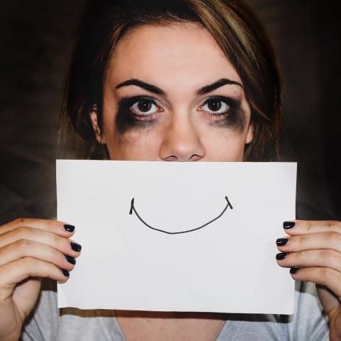 Διεθνής Ημέρα για την Εξάλειψη της Βίας κατά των Γυναικών: Το μαρτύριο που υπέστη στα χέρια του συζύγου της περιέγραψε μητέρα τεσσάρων παιδιών.