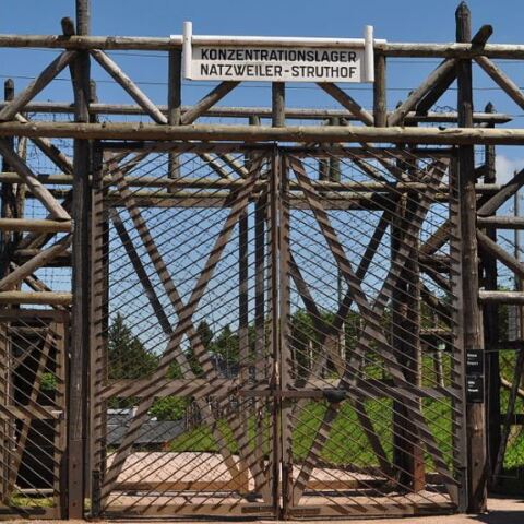 Το στρατόπεδο συγκέντρωσης Νατζβάιλερ - Στρούτχοφ
