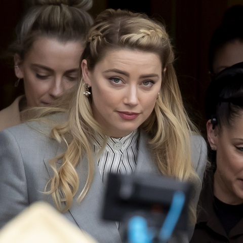 Η Άμπερ Χερντ βρίσκεται στην κορυφή της λίστας των διασημοτήτων με τις περισσότερες αναζητήσεις στο Google το 2022 - Ποιοι απαρτίζουν το top 7 των celebrities.