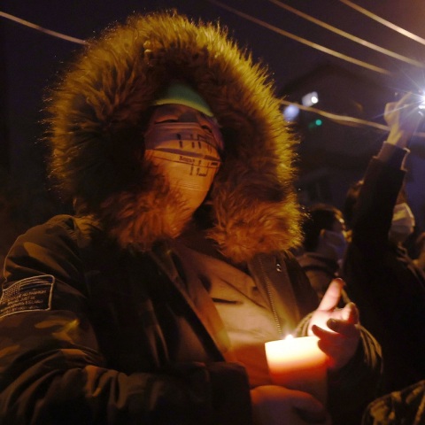 Κίνα – πολιτική Zero Covid: Νέες διαδηλώσεις, καταστολή και συνθήματα κατά του καθεστώτος - Μαζικές κινητοποιήσεις σε Πεκίνο, Σαγκάη, Γουχάν.