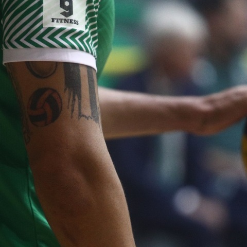 Συγκλονιστικό ντέρμπι «αιωνίων» στο βόλεϊ: Ο Παναθηναϊκός έσπασε το αήττητο του Ολυμπιακού κερδίζοντας με 3-2 σετ - Προηγήθηκαν με 2-0 οι ερυθρόλευκοι.