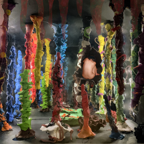 Έργο της Φιόνας Μουζακίτη στην CHEAPART 2022