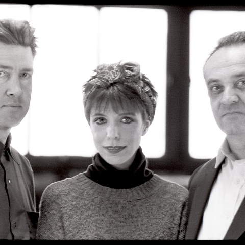 Julee Cruise - Summer Kisses, Winter Tears: Tο τραγούδι της ημέρας, Πέμπτη 1 Δεκεμβρίου 2022, από τον Athens Voice 102.5