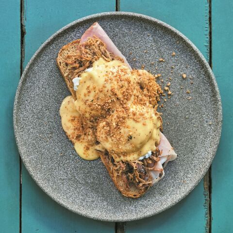 Κόκκινη Σβούρα