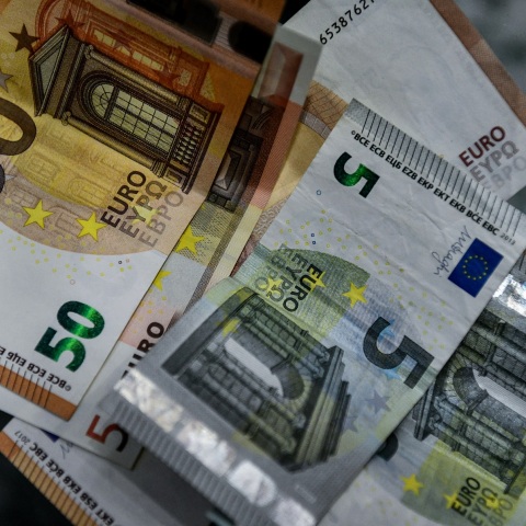 Επιταγή ακρίβειας - 2,3 εκατομμύρια πολίτες θα εισπράξουν το έκτακτο βοήθημα ύψους €250 τον Δεκέμβριο: Οι κατηγορίες δικαιούχων - Πότε πιστώνονται τα χρήματα.  