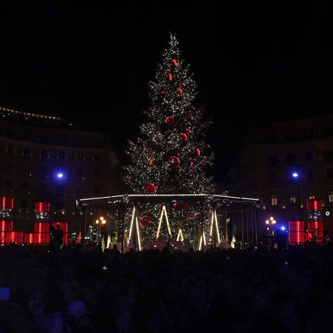 thessaloniki-dentro-xristougena-2022