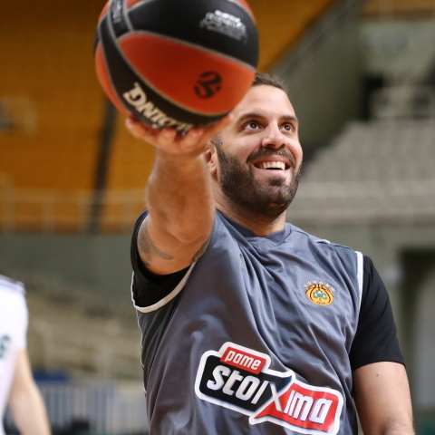 Ο Νίκος Παππάς 