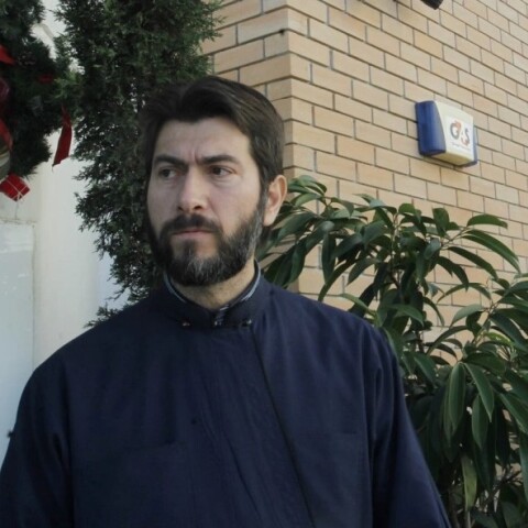 Ο π. Αντώνιος, ιδρυτής της Κιβωτού του Κόσμου