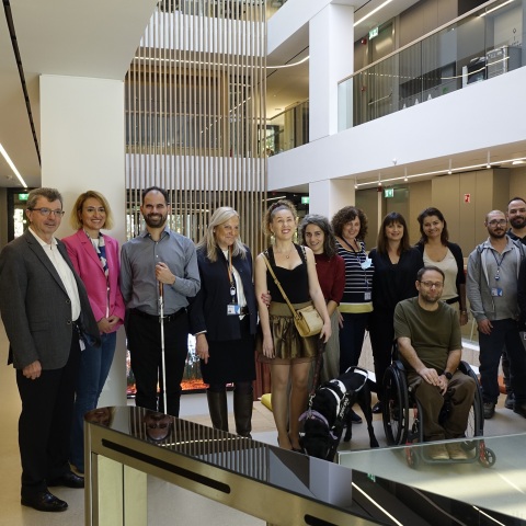 pfizer__συνεργασια_με_το_σωματειο_με_αλλα_ματια_2022