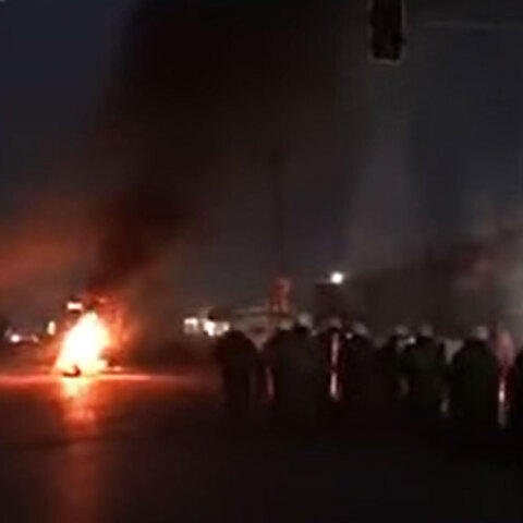 Δυνάμεις των ΜΑΤ έξω από καταυλισμό Ρομά στη Θεσσαλονίκη