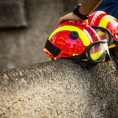 Κράνη στελεχών της ΕΜΑΚ 