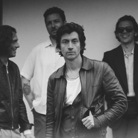 Release Athens 2023: Τα 4.000 early bird εισιτήρια για τη συναυλία των Arctic Monkeys, The Hives και Willie J Healey στην Αθήνα εξαντλήθηκαν σε πέντε λεπτά.