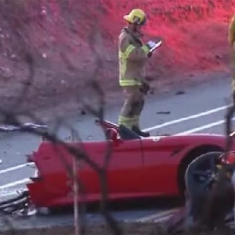 Ferrari κομμένη στα δύο μετά από τροχαίο δυστύχημα