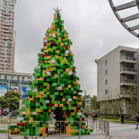 Τα 15 πιο περίεργα χριστουγεννιάτικα δέντρα στον κόσμο