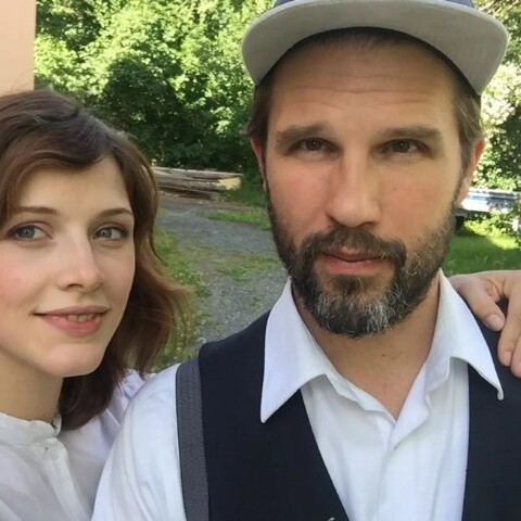 Το ζευγάρι που μισεί το Last Christmas