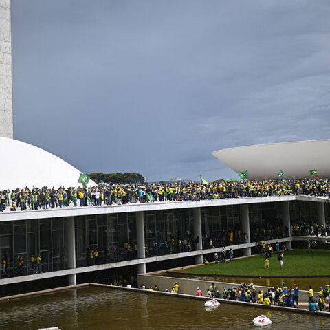 vrazilia-eisvoli-congresso