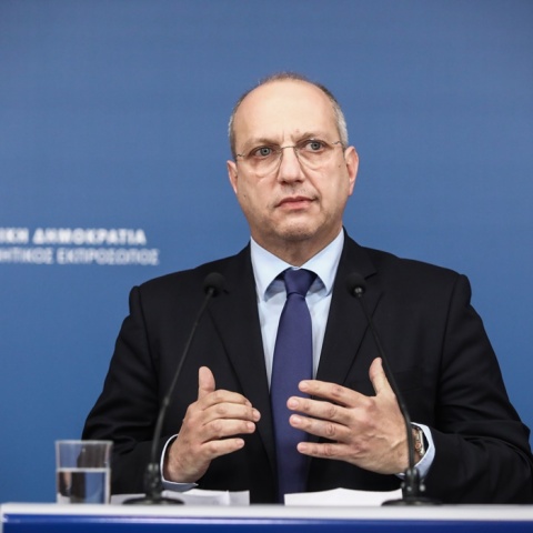 Ο κυβερνητικός εκπρόσωπος, Γιάννης Οικονόμου