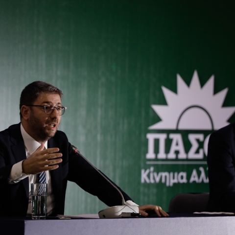 Ο Νίκος Ανδρουλάκης σε συνέντευξη Τύπου του ΠΑΣΟΚ-ΚΙΝΑΛ