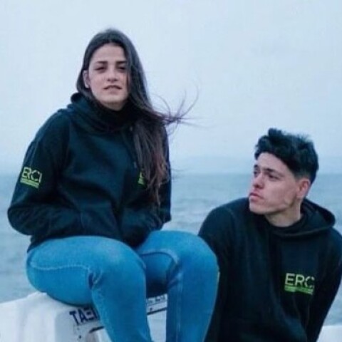 Η Σάρα Μαρντίνι και ο Seán Binder δικάζονται στη Λέσβο