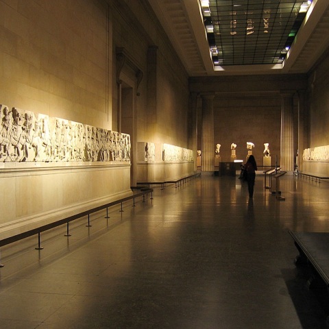 Γλυπτά του Παρθενώνα: Παγκόσμιο και όχι εθνικό το αίτημα επιστροφής τους στην Ελλάδα, δηλώνει ο διευθυντής του Μουσείου Ακρόπολης.