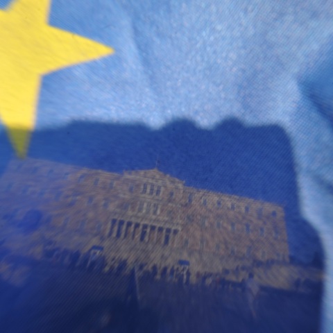 Το τοξικό κλίμα της προεκλογικής περιόδου, η διασφάλιση του κράτους δικαίου, οι δημοκρατικές αξίες και οι κομματικές σκοπιμότητες.