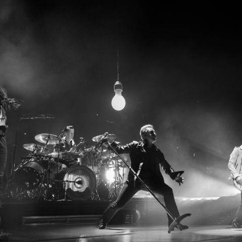 Το νέο άλμπουμ των U2, «Songs Of Surrender», το βιβλίο «Πίστη, Ελπίδα και Πόνος» του Nick Cave, τα νέα τραγούδια των Temples.