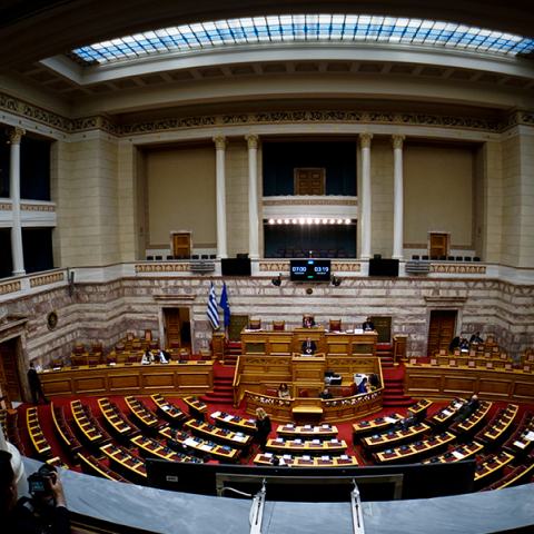 Δεύτερη ημέρα της συζήτησης στην Ολομέλεια της Βουλής επί της πρότασης δυσπιστίας κατά της κυβέρνησης Μητσοτάκη, που κατέθεσε ο ΣΥΡΙΖΑ 