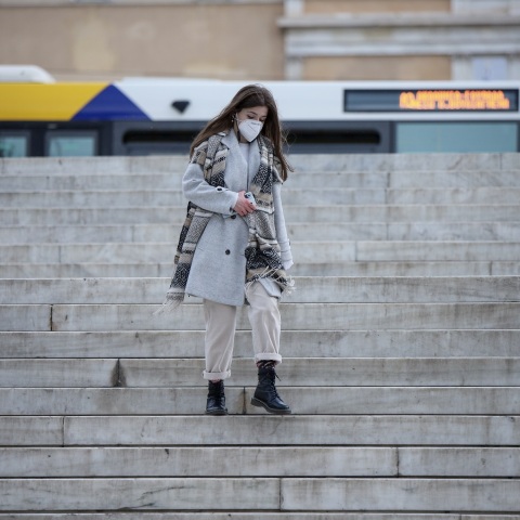 Γρίπη και παραλλαγές Όρθρος και Κράκεν του κορωνοϊού: Δημήτρης Παρασκευής και Γκίκας Μαγιορκίνης εξηγούν τα δεδομένα στην ATHENS VOICE.