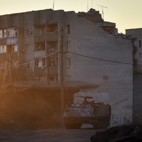 Ρωσο-ουκρανικός πόλεμος: Μάχη για την κατάληψη της Βουγλεντάρ, στο νοτιοδυτικό τμήμα του Ντονέτσκ - Διεκδικούν τη νίκη και οι δύο πλευρές.