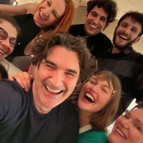 Ο Χριστόφορος Παπακαλιάτης μίλησε για όσα έγιναν στα γυρίσματα του Maestro, αλλά και για το πώς θα εξελιχθούν οι χαρακτήρες στη δεύτερη σεζόν.