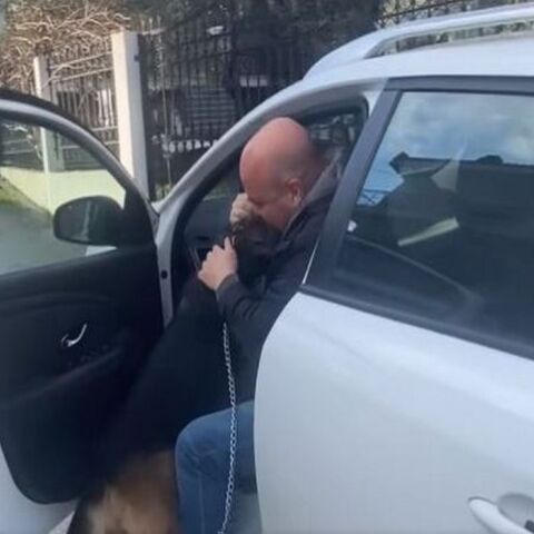 H συνάντηση του 49χρονου από τη Θεσσαλονίκη με τον σκύλο του μετά από 5 χρόνια