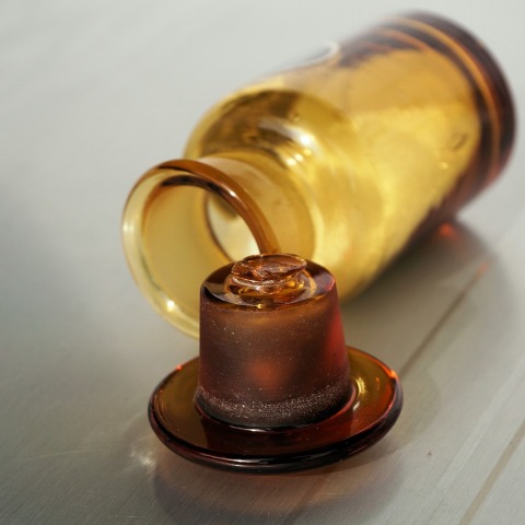 Μπουκάλι με φάρμακο