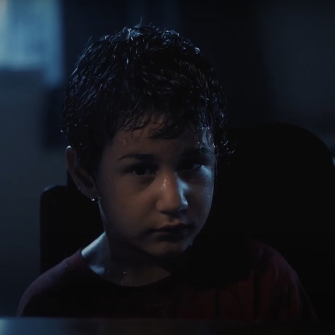 Ο Θοδωρής Παπαδουλάκης σκηνοθετεί το νέο βίντεο του Γιώργου Νικηφόρου Ζερβάκη για το τραγούδι «Άλλος Ένας» - Αφιερωμένο στον μικρό Αϊλάν.