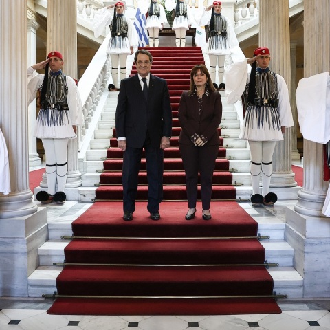 Πραγματοποιήθηκε η σημερινή συνάντηση της Προέδρου της Δημοκρατίας Κατερίνας Σακελλαροπούλου, με τον Πρόεδρο της Κυπριακής Δημοκρατίας, Νίκο Αναστασιάδη.