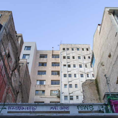 Τα απομεινάρια μιας πτώσης