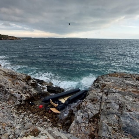 Ναυάγιο με μετανάστες στη Λέσβο