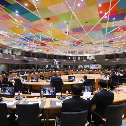 ΕΕ - Προσχέδιο συμπερασμάτων Συνόδου Κορυφής: Καταδίκη του επιθετικού πολέμου της Ρωσίας στην Ουκρανία και των προσπαθειών εργαλειοποίησης των μεταναστών.