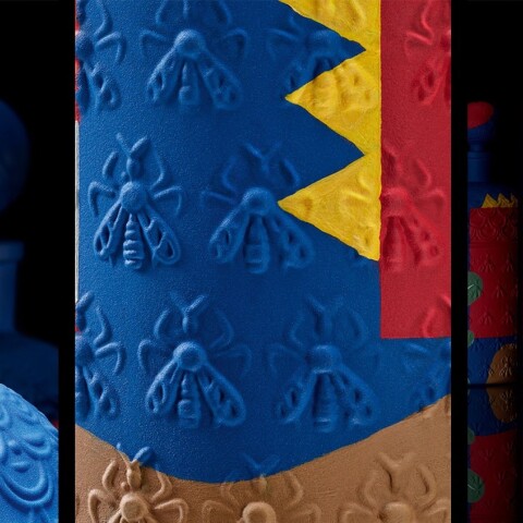 Το συλλεκτικό μπουκάλι του αρώματος Couleur Bonheur, βασισμένο στο γνωστό Bee Bottle της Guerlain, είναι αναφορά στον πίνακα “La Musique” του μεγάλου ζωγράφου Henri Matisse.  